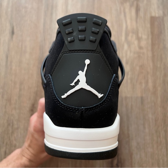 $3 Start!!! Team posh live Monday @ 2pm pst/5pm est!!! - Picture 2 of 5